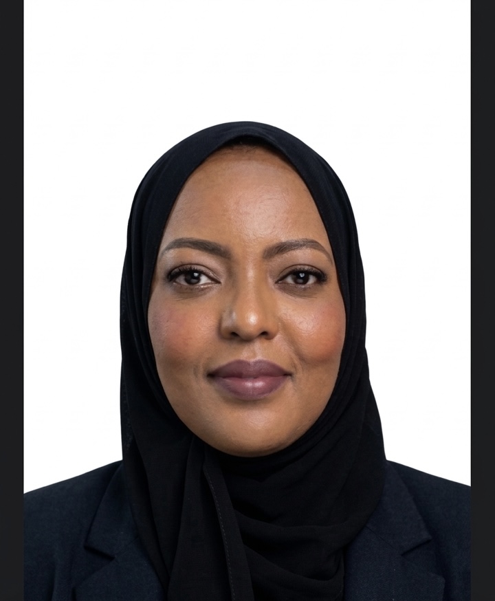 صورة العميد